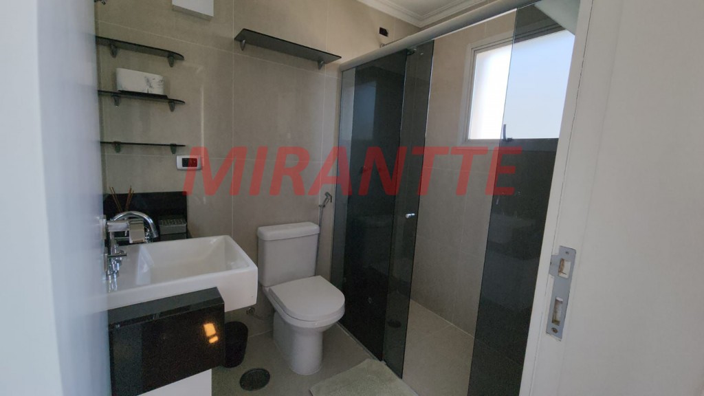 Cobertura de 200m² com 3 quartos em Santana