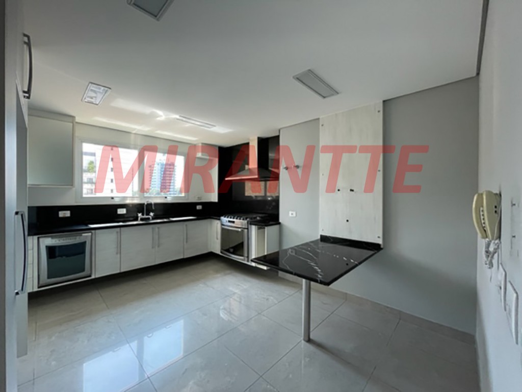 Apartamento de 227m² com 3 quartos em Santana