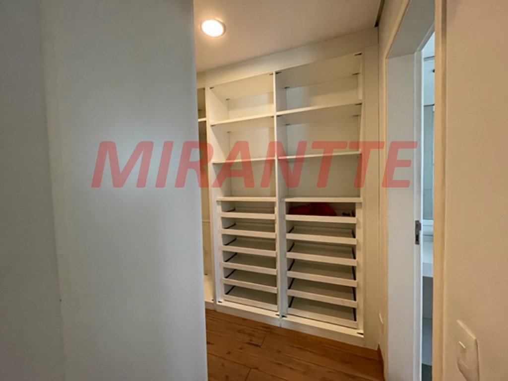 Apartamento de 227m² com 3 quartos em Santana