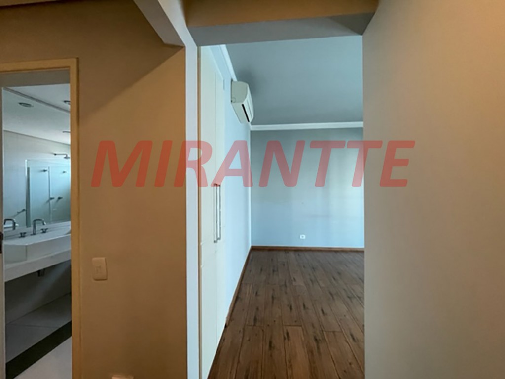 Apartamento de 227m² com 3 quartos em Santana