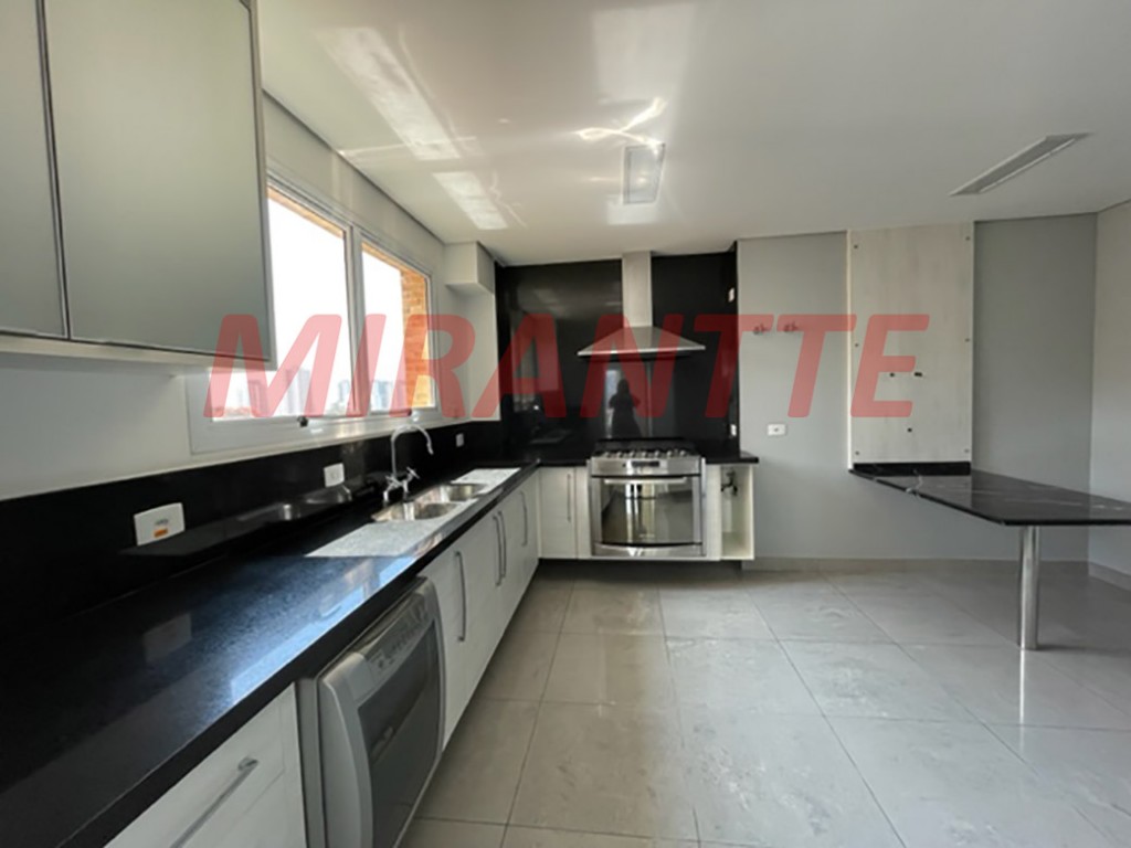 Apartamento de 227m² com 3 quartos em Santana