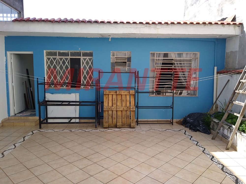 Sobrado de 198m² com 4 quartos em Tremembe