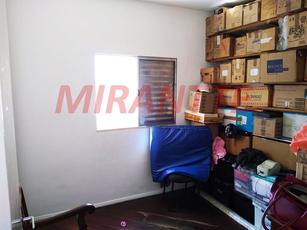 Sobrado de 198m² com 4 quartos em Tremembe