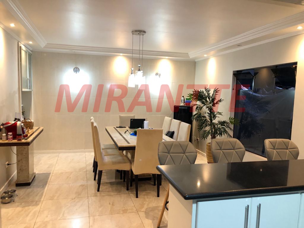 Sobrado de 260m² com 3 quartos em Tremembe