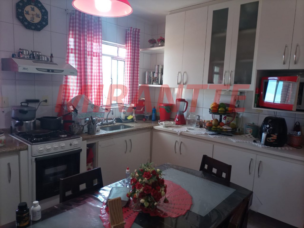 Comercial com 4 quartos em Vila Ede