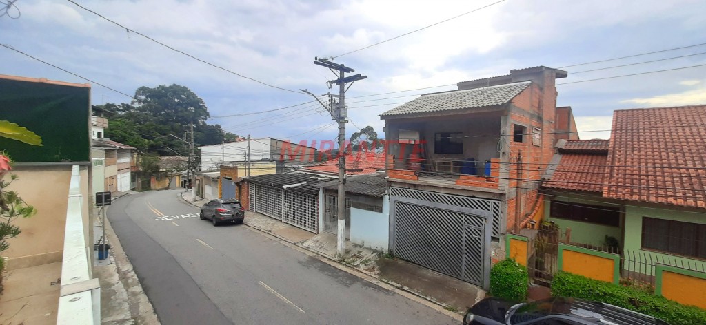 Sobrado de 130m² com 2 quartos em Jaraguá