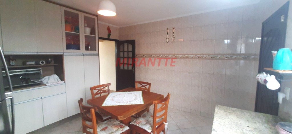 Sobrado de 130m² com 2 quartos em Jaraguá