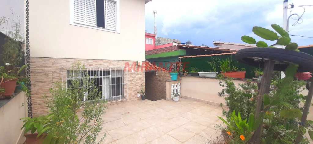 Sobrado de 130m² com 2 quartos em Jaraguá