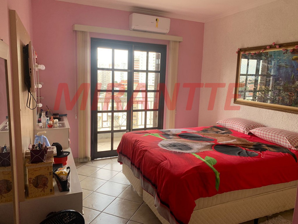 Sobrado de 242m² com 4 quartos em Freguesia do Ó