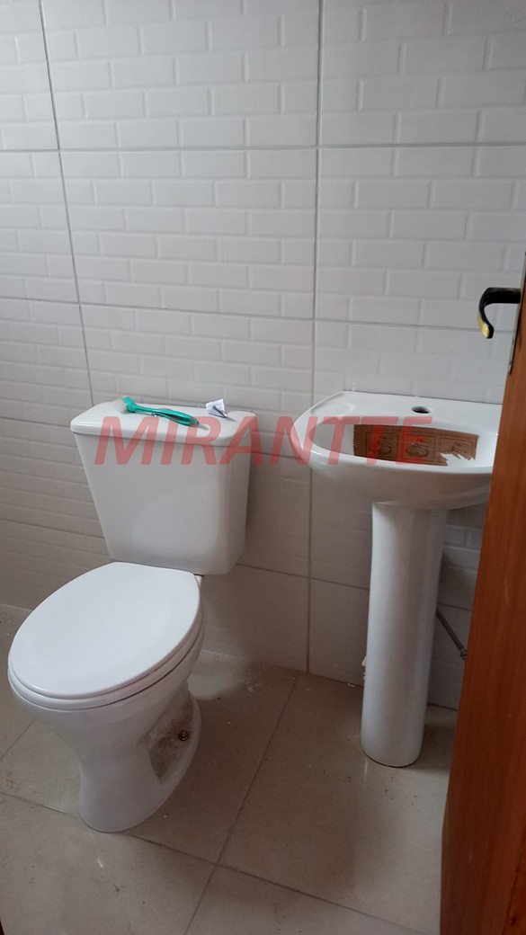 Sobrado de 80m² com 2 quartos em Vila Gustavo