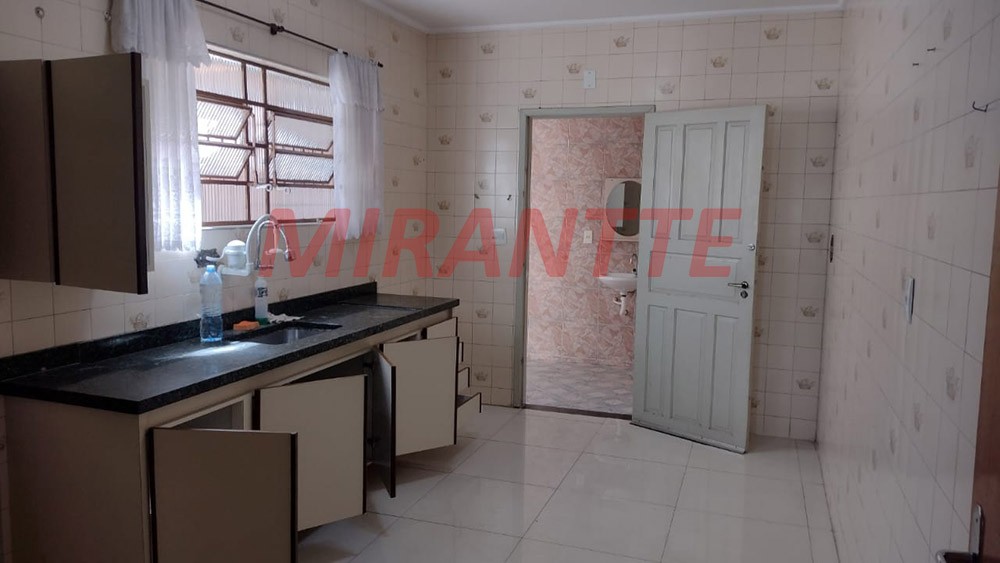 Sobrado de 144m² com 2 quartos em Jardim Peri