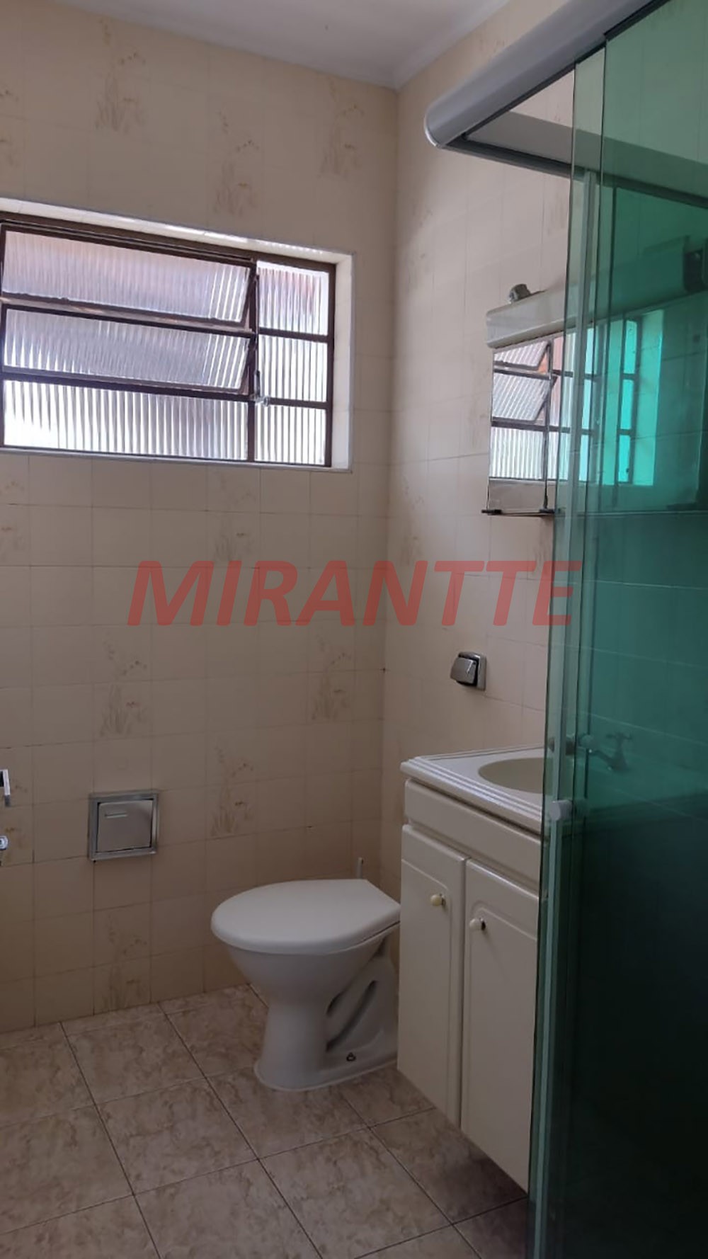 Sobrado de 144m² com 2 quartos em Jardim Peri