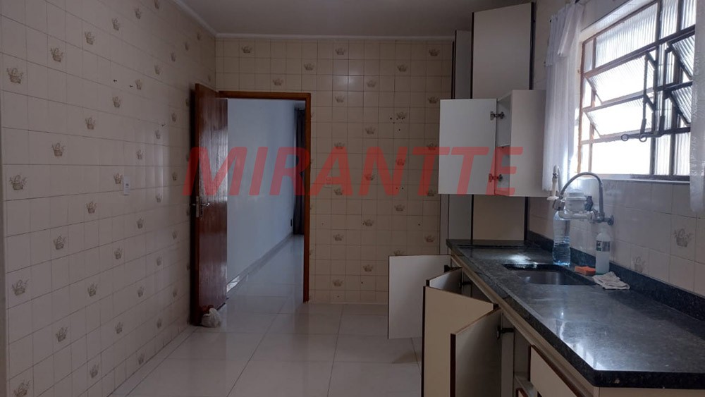 Sobrado de 144m² com 2 quartos em Jardim Peri