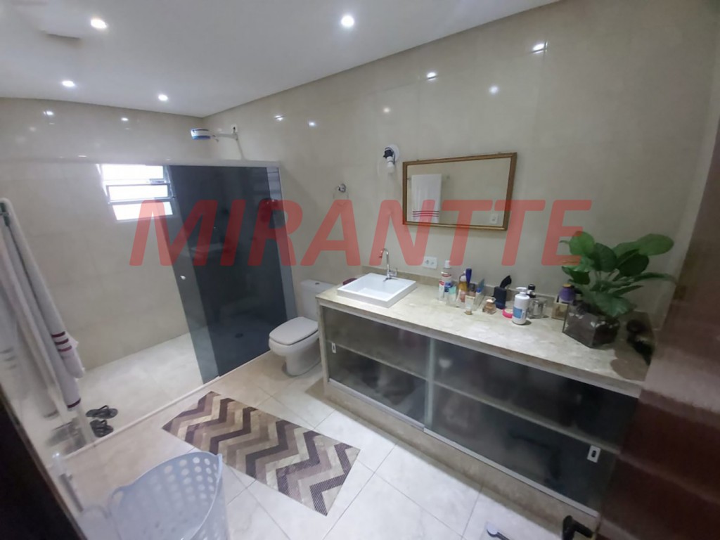 Sobrado de 220m² com 3 quartos em Vila Penteado