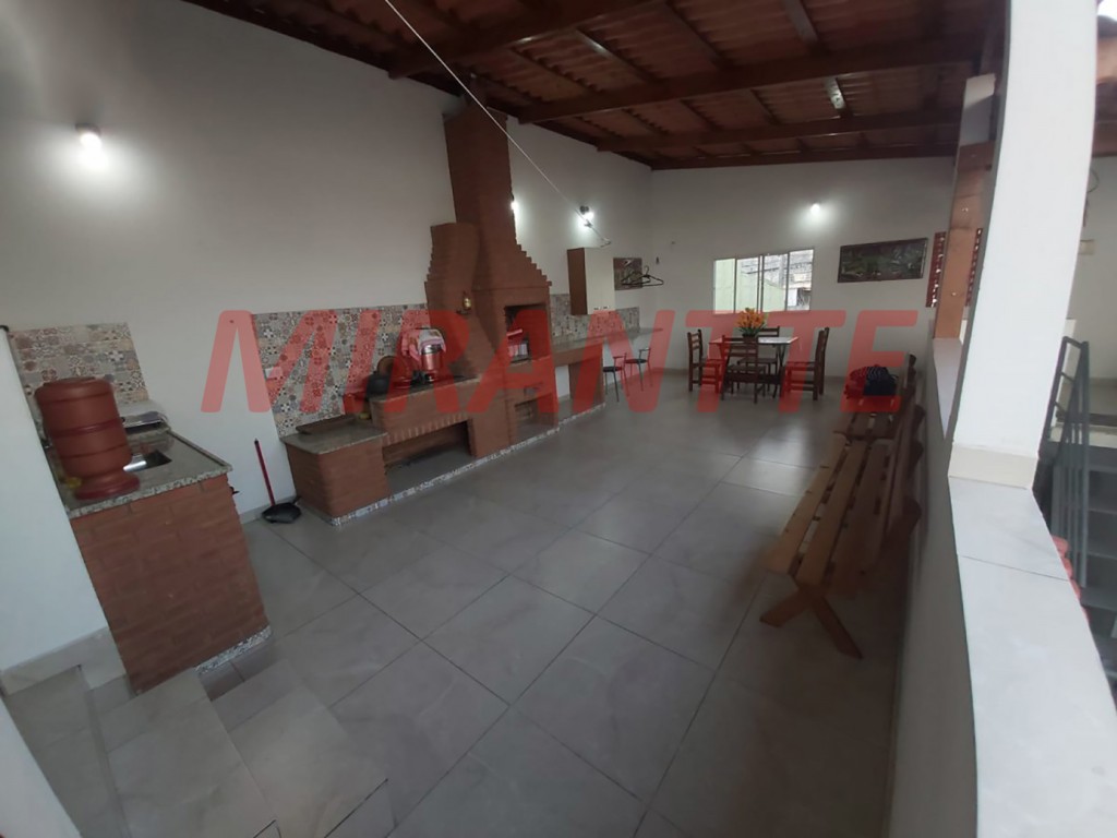 Sobrado de 220m² com 3 quartos em Vila Penteado