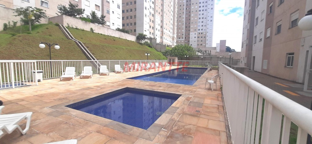 Apartamento de 40m² com 2 quartos em Jardim Adelfiori