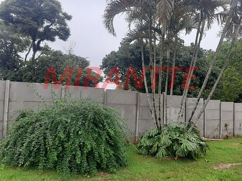 ChÁcara de 150m² com 3 quartos em Terra Preta