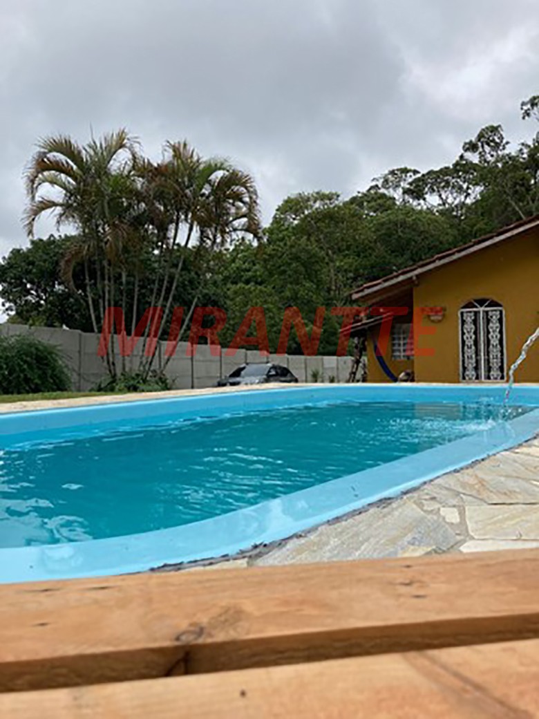 ChÁcara de 150m² com 3 quartos em Terra Preta
