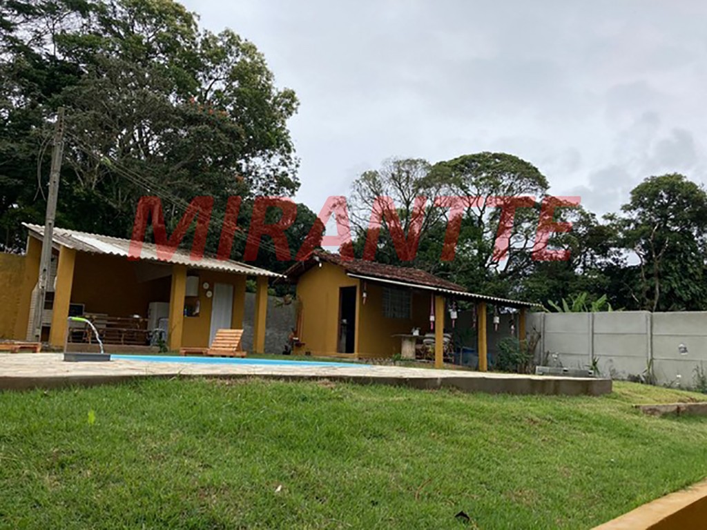 ChÁcara de 150m² com 3 quartos em Terra Preta