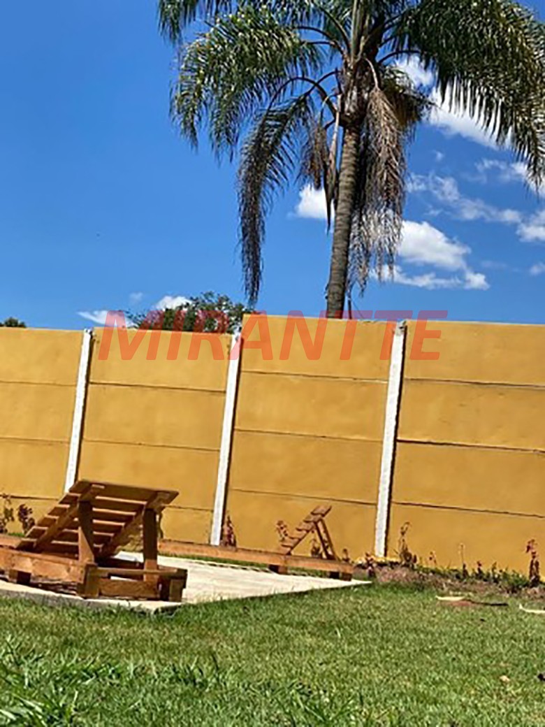 ChÁcara de 150m² com 3 quartos em Terra Preta