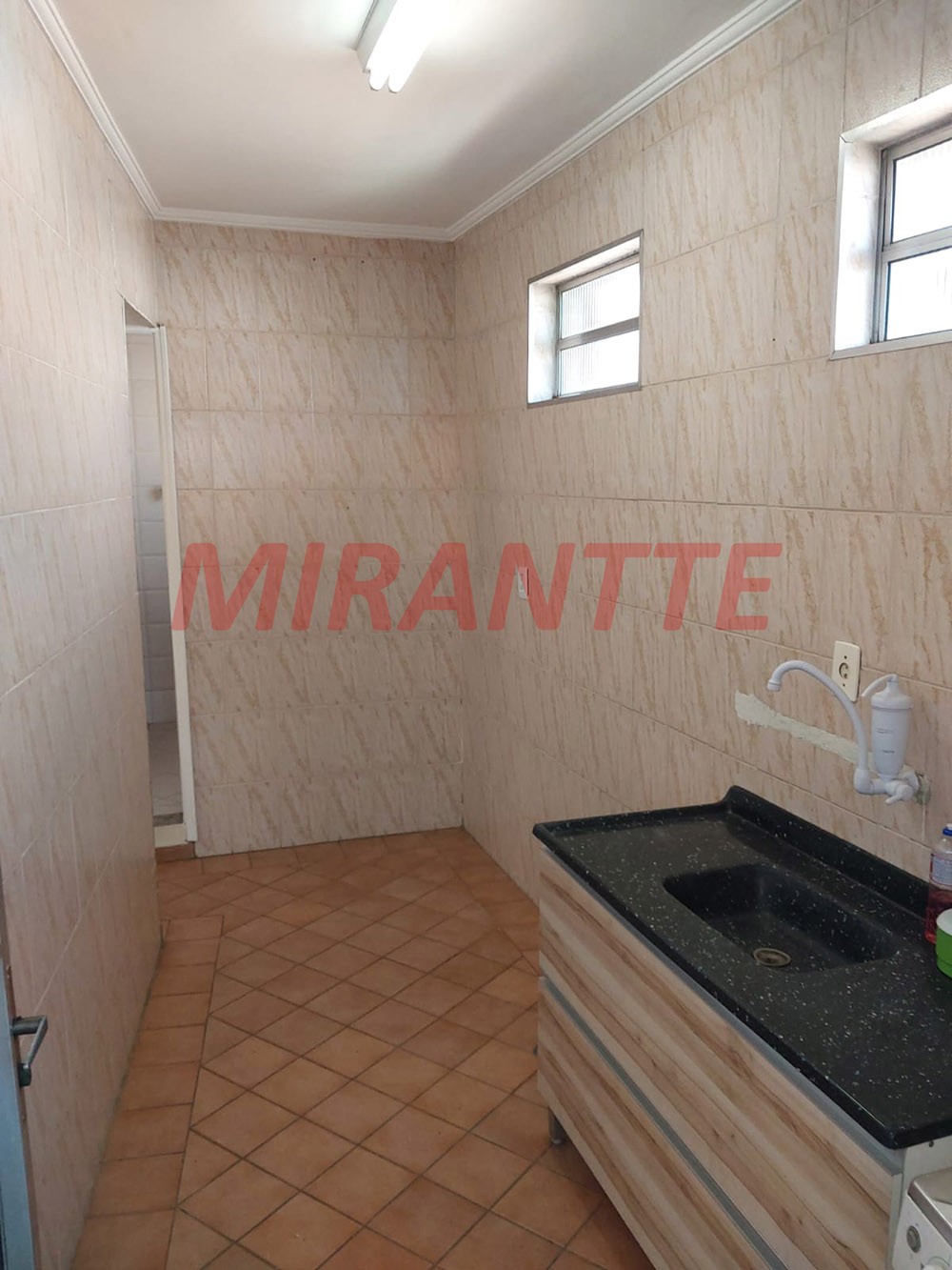 Comercial de 240m² com 5 quartos em Vila Gustavo
