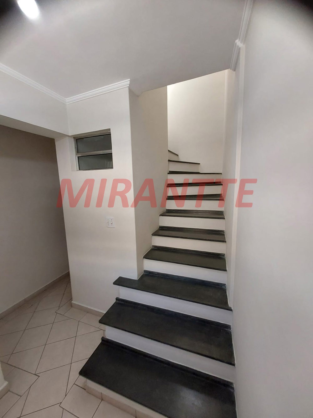 Comercial de 240m² com 5 quartos em Vila Gustavo