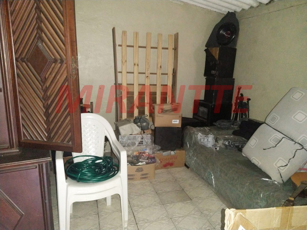 Casa terrea de 60m² com 2 quartos em Vila Hulda