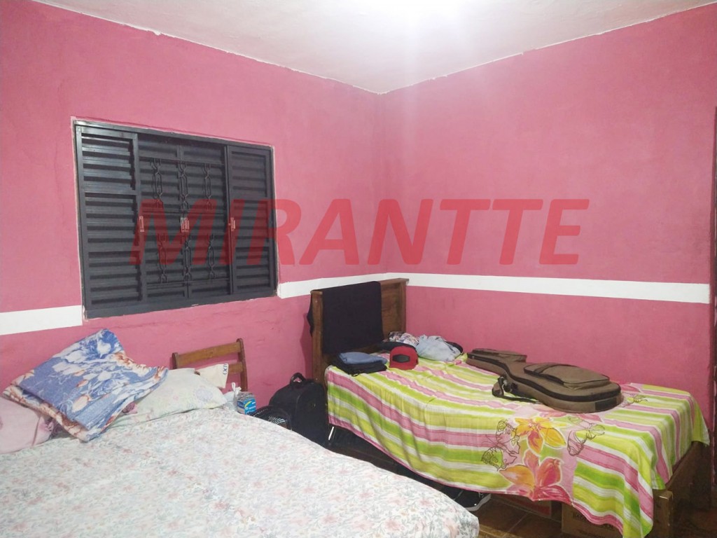 Casa terrea de 60m² com 2 quartos em Vila Hulda