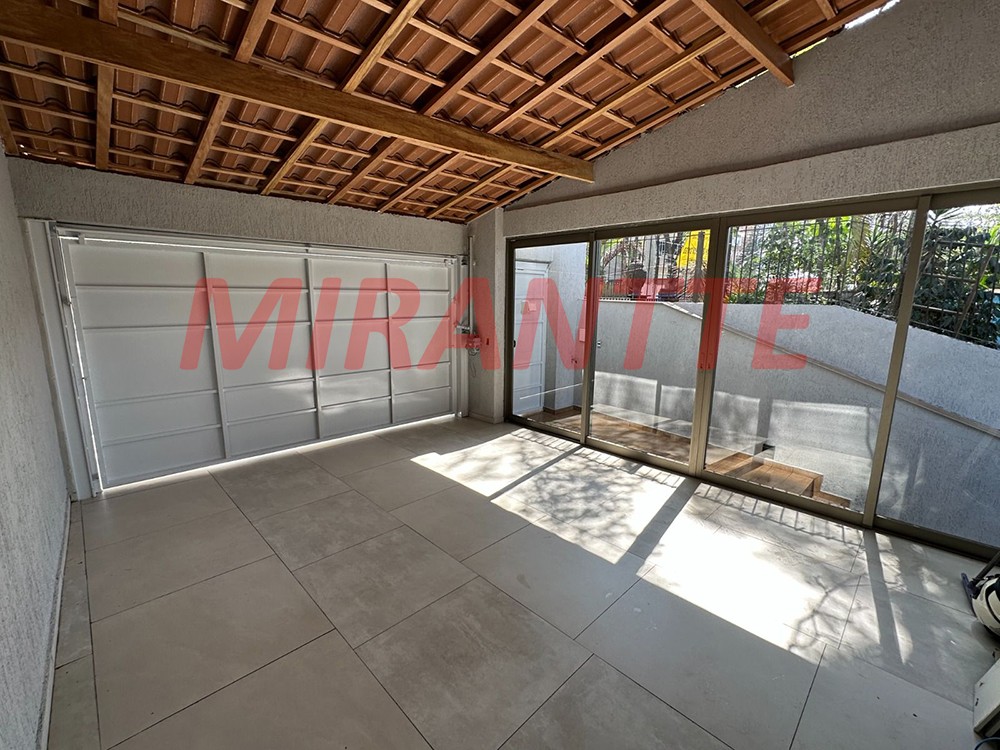 Sobrado de 241m² com 3 quartos em Bela Vista