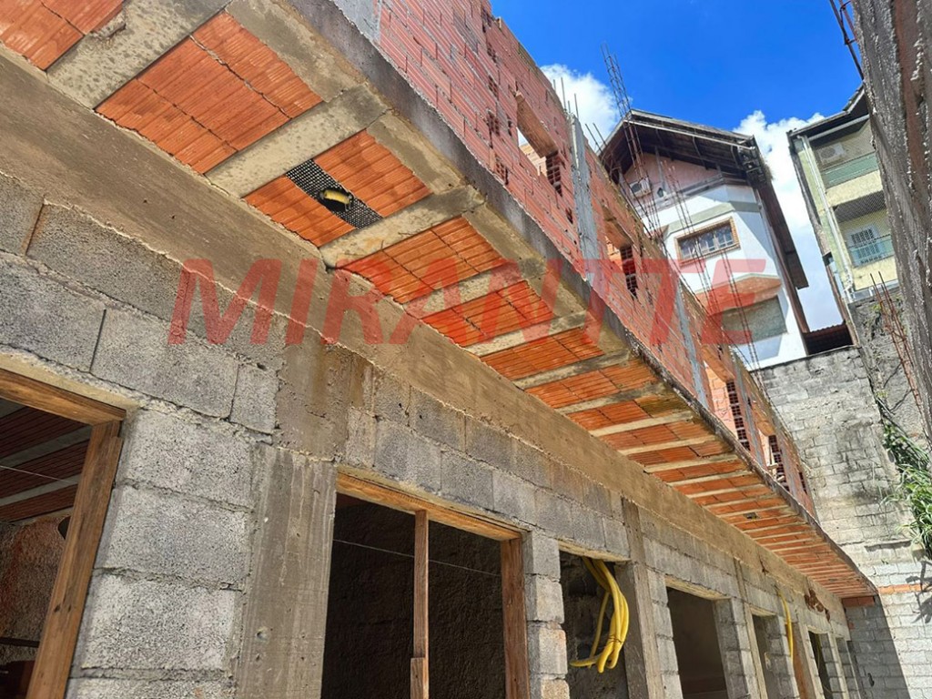 Terreno de 410m² em Jardim Virginia Bianca