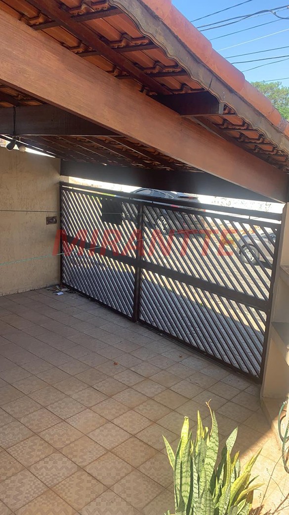 Sobrado de 64m² com 2 quartos em Vila Zat