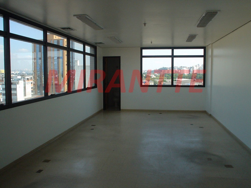 Conjunto comercial de 54m² em Santana