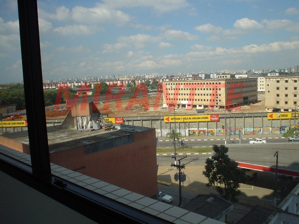 Conjunto comercial de 54m² em Santana