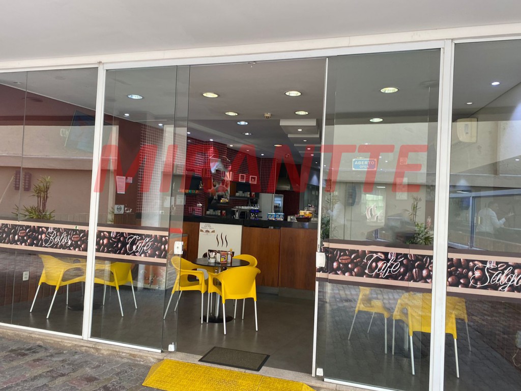Comercial de 84m² em Santana