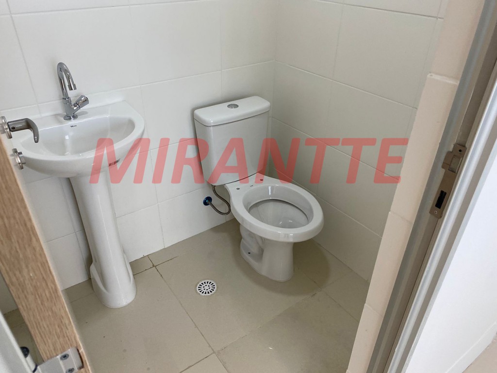 Comercial de 84m² em Santana