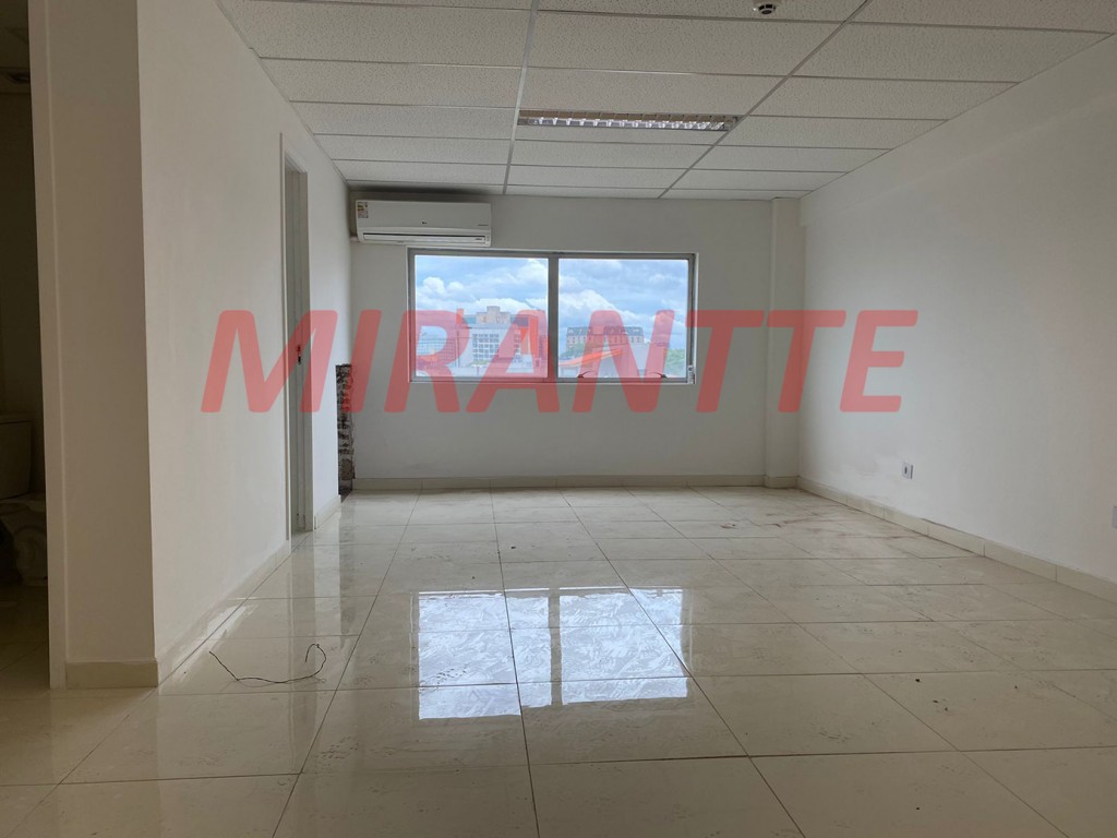 Conjunto comercial de 42m² em Santana