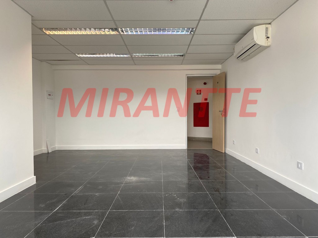 Conjunto comercial de 41m² em Santana