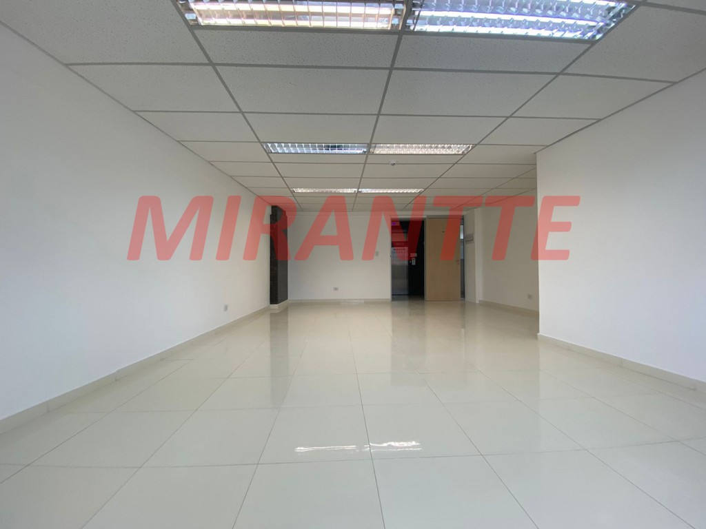 Comercial de 51m² em Santana