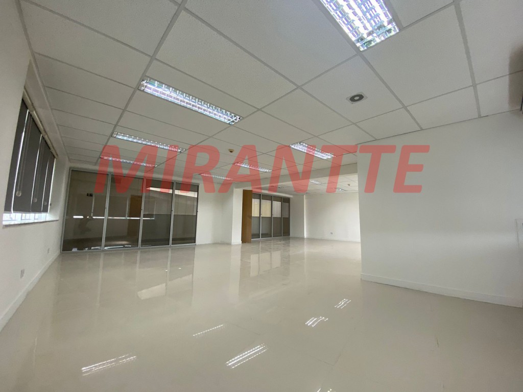 Comercial de 99.95m² em Santana