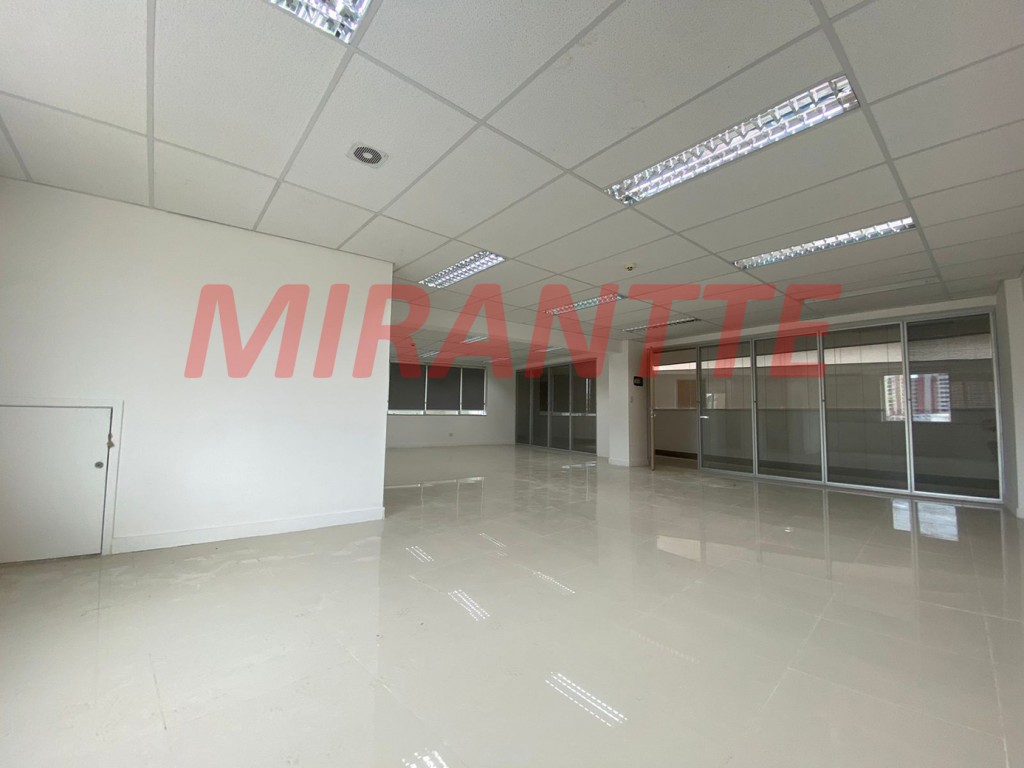 Comercial de 99.95m² em Santana
