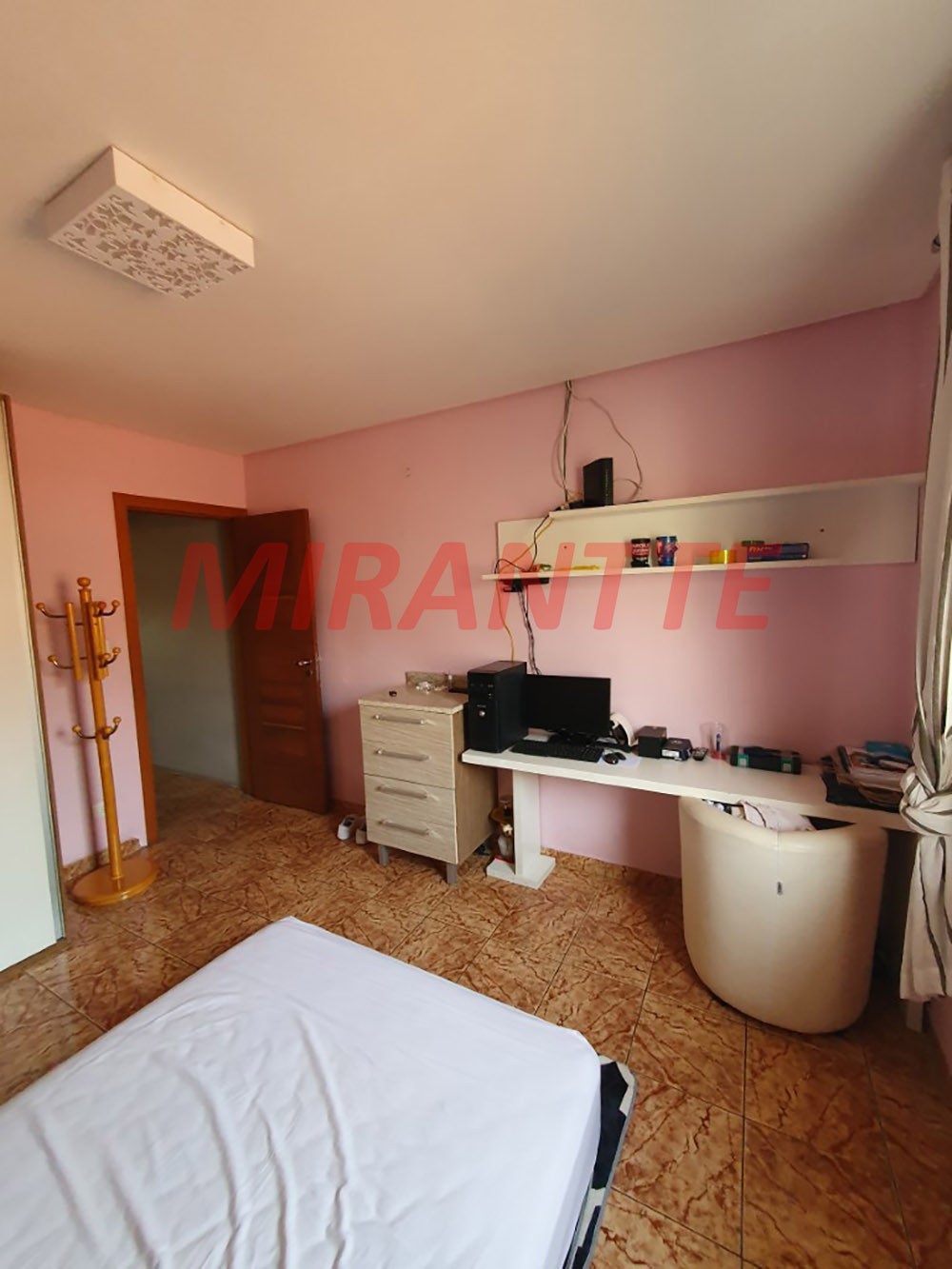 Sobrado de 89m² com 2 quartos em Jardim Guançã