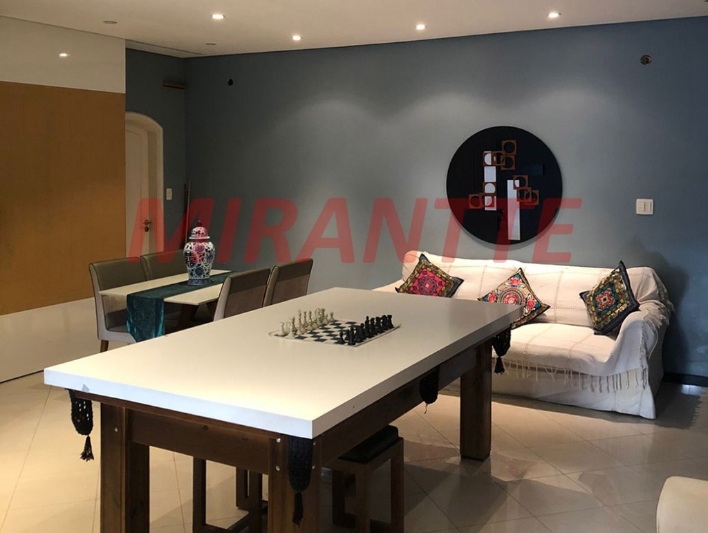 Sobrado de 180m² com 4 quartos em Jardim Consolata