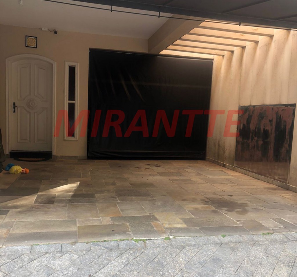 Sobrado de 180m² com 4 quartos em Jardim Consolata