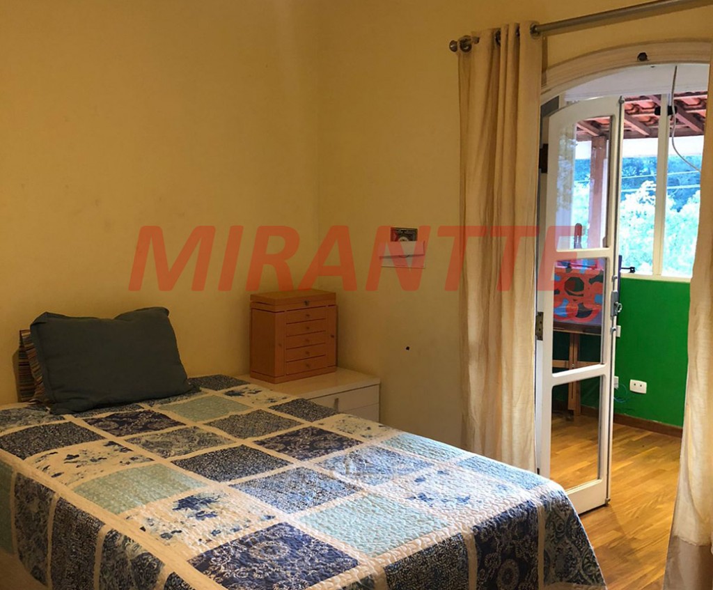 Sobrado de 180m² com 4 quartos em Jardim Consolata