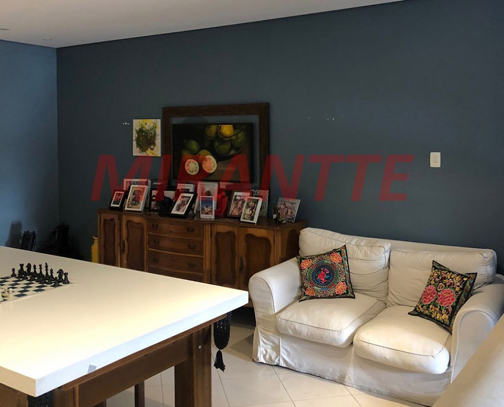 Sobrado de 180m² com 4 quartos em Jardim Consolata