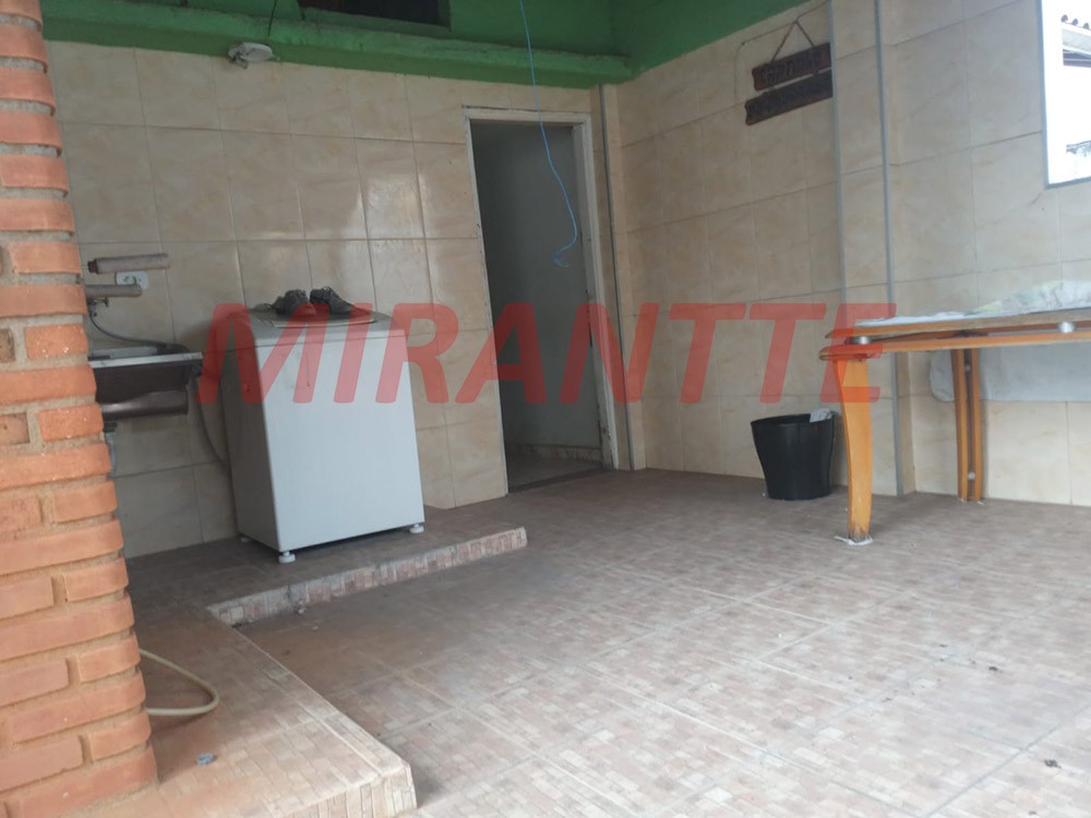 Sobrado de 292m² com 7 quartos em Parada Inglesa
