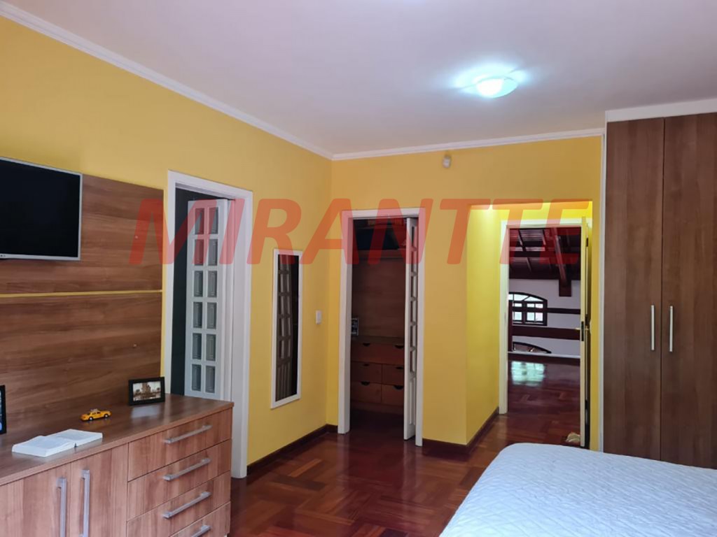 Sobrado de 246m² com 4 quartos em Palmas Do Tremembé