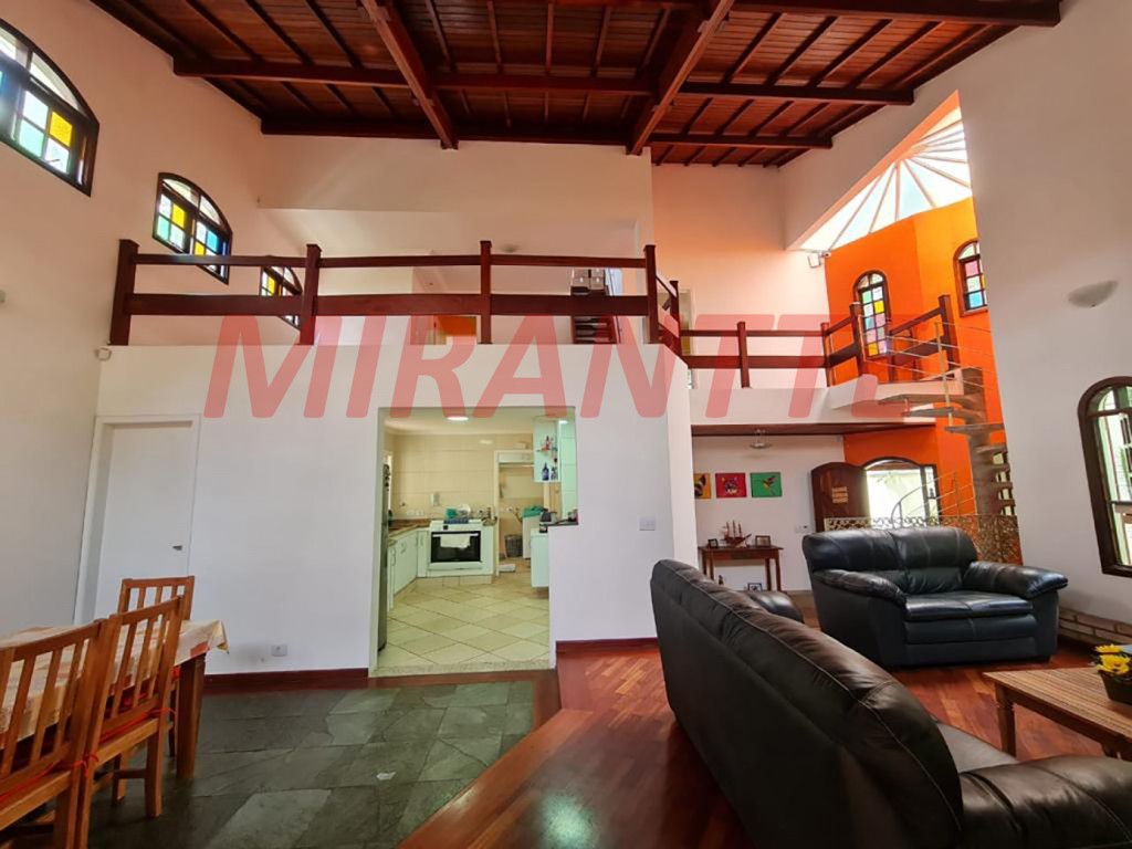 Sobrado de 246m² com 4 quartos em Palmas Do Tremembé