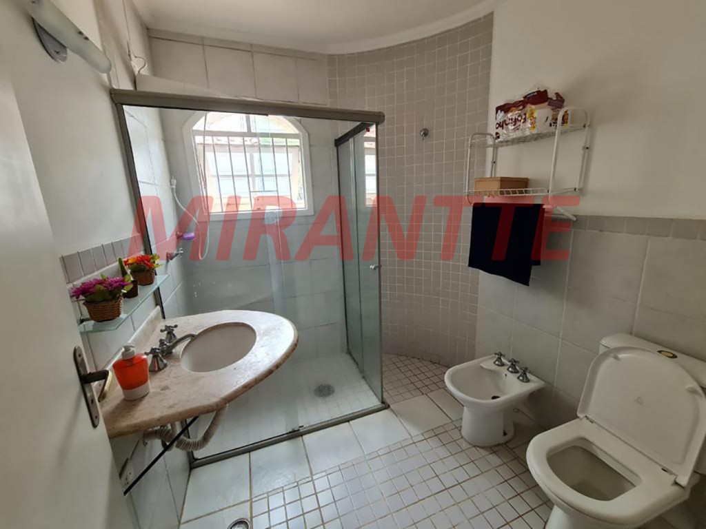 Sobrado de 246m² com 4 quartos em Palmas Do Tremembé