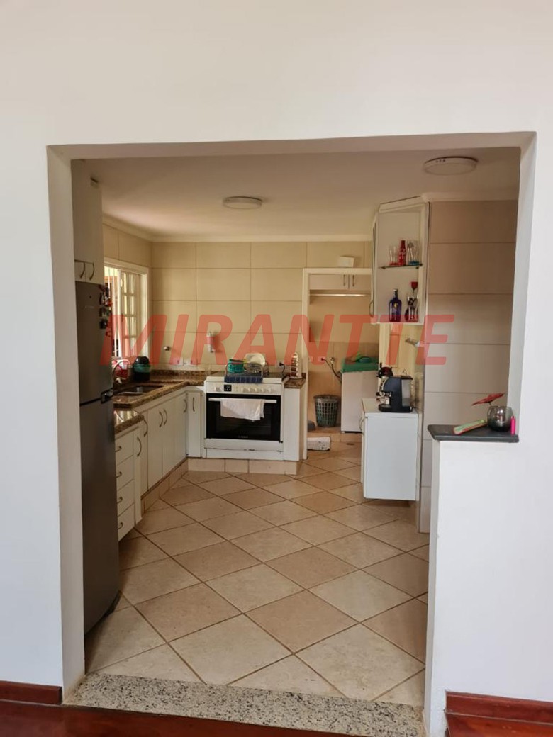 Sobrado de 246m² com 4 quartos em Palmas Do Tremembé